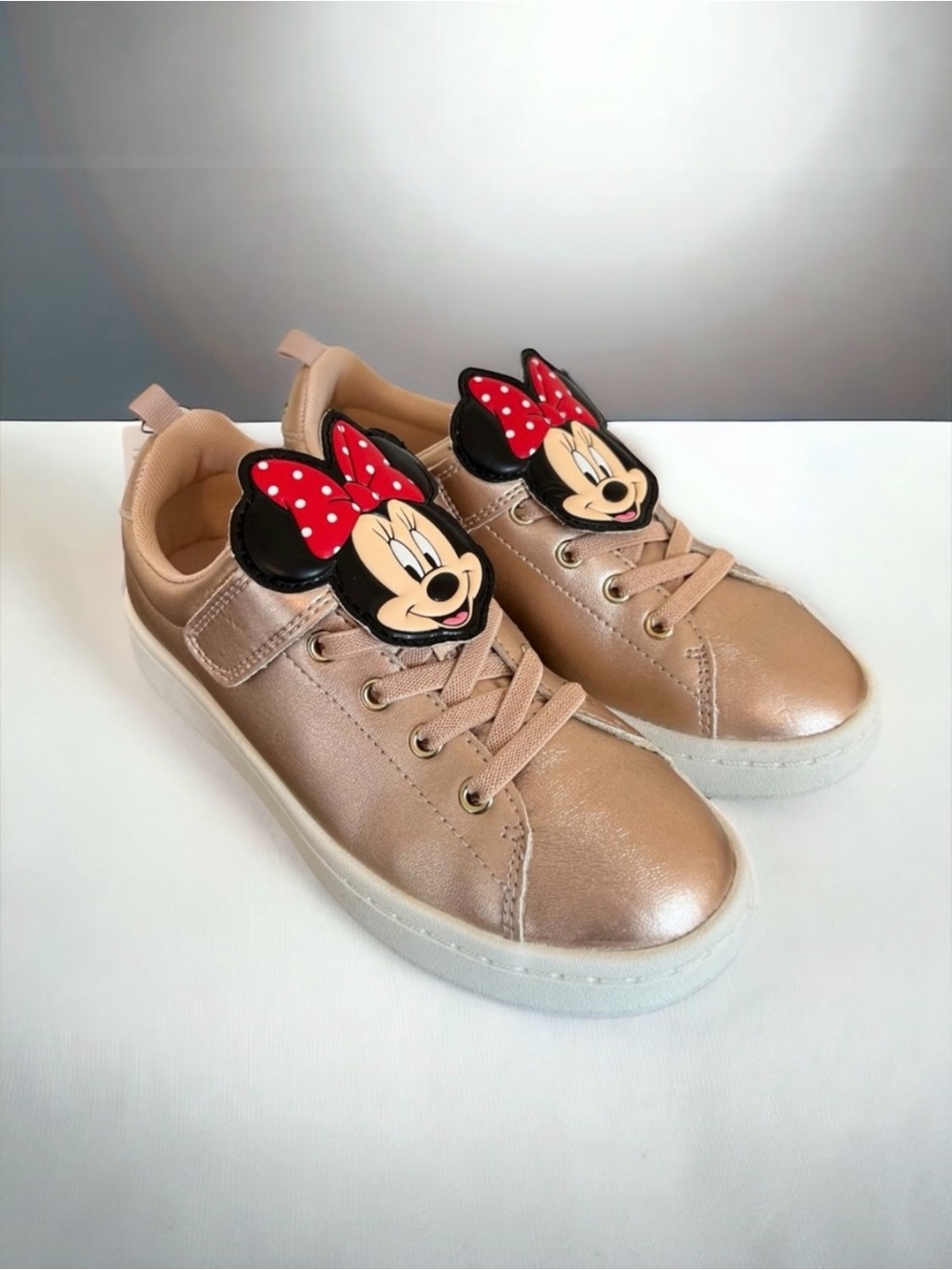 NWT H&M x Disney Minnie Mouse Girls Rose Gold Sneakers Size 3